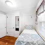 Parkview Cottage