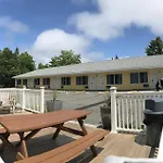 High Seas Motel