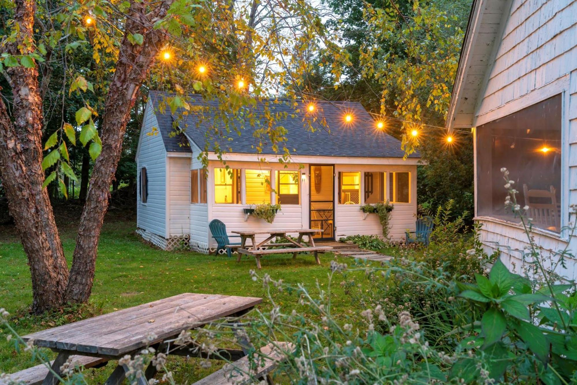Holiday home & *