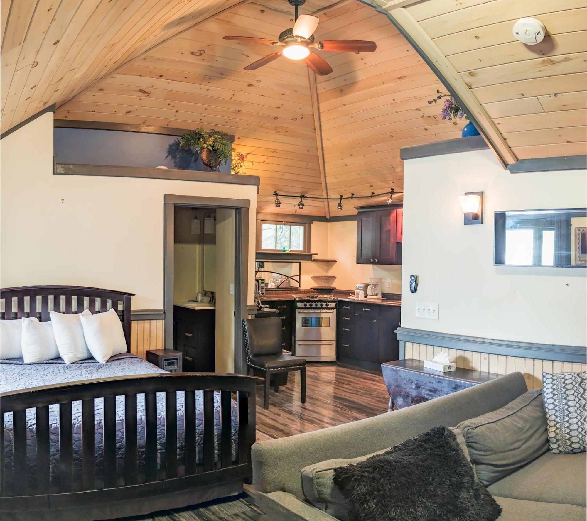 Hinckleys Dreamwood Bar Harbor