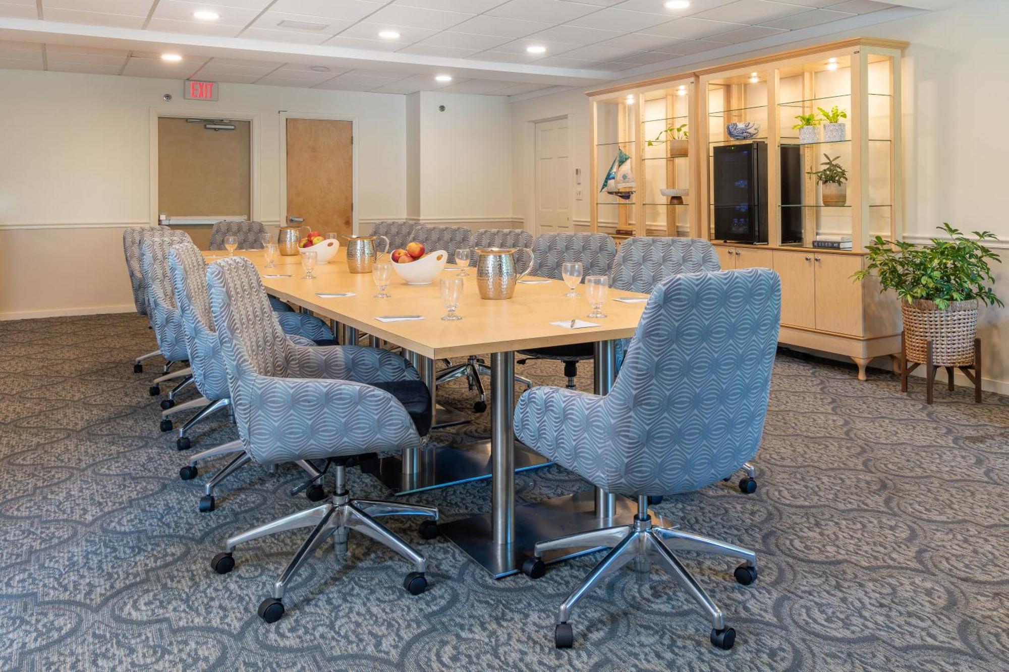Hotel Atlantic Oceanside & Conference Center 3*