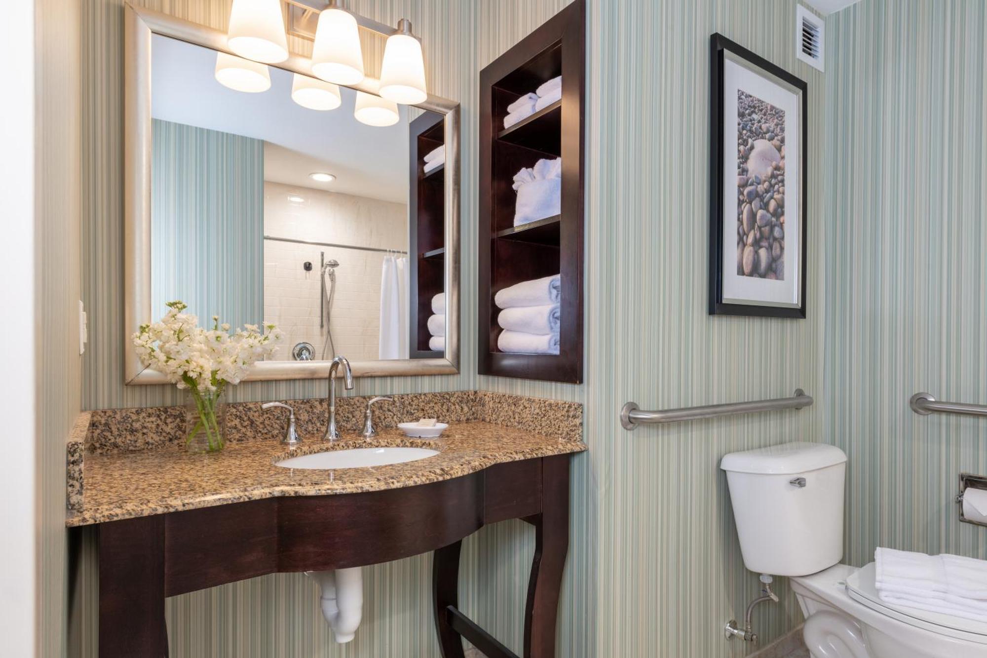 Atlantic Oceanside & Conference Center Hotel Bar Harbor